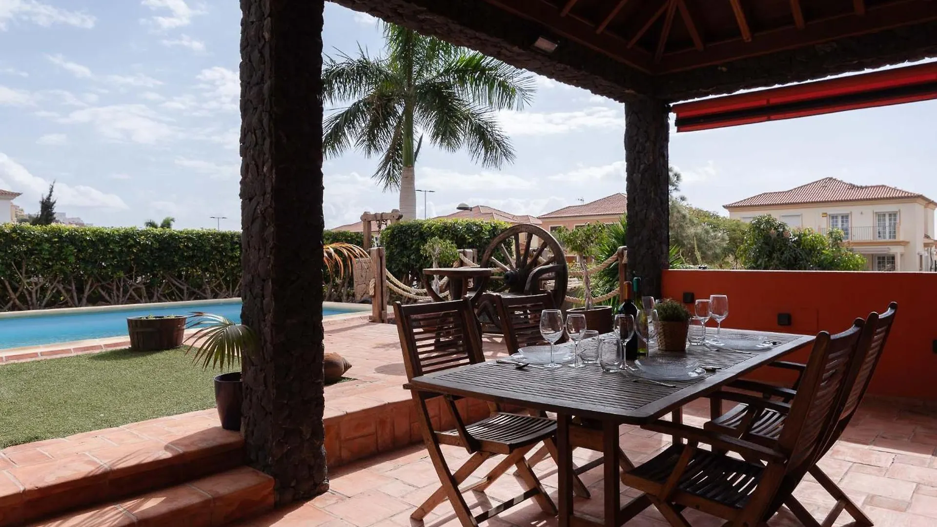 Karat Villa Kanaria Costa Adeje  Vakantiehuis Costa Adeje (Tenerife)