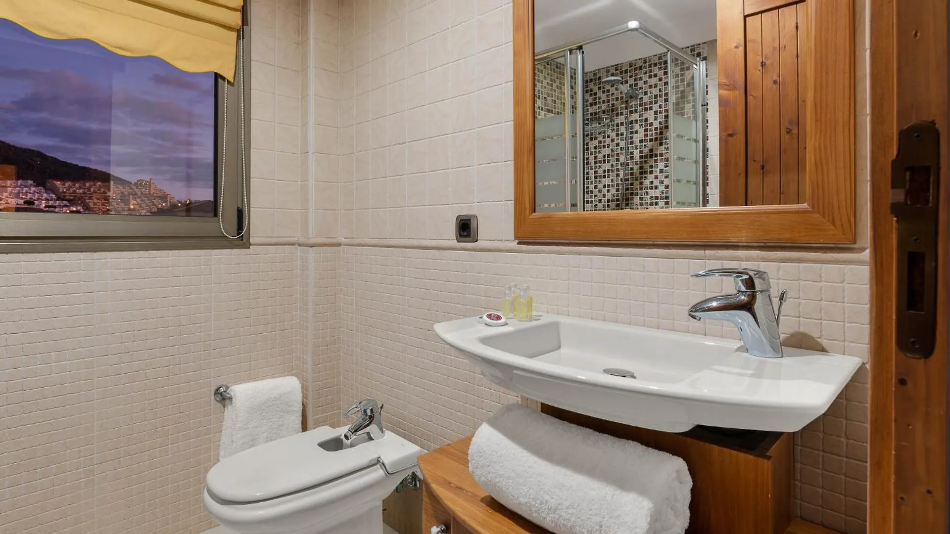 Karat Villa Kanaria Costa Adeje  Vakantiehuis Costa Adeje (Tenerife)